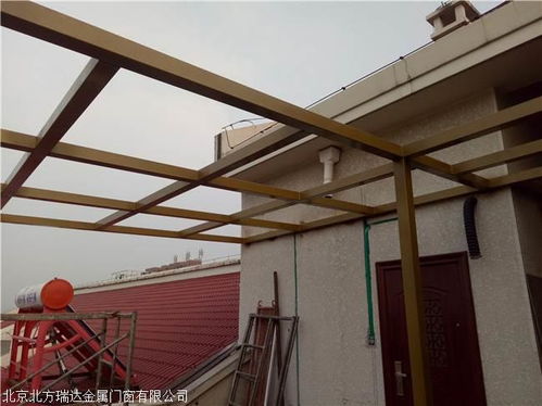 匠心筑造陽光生活 朝陽東壩家園露臺玻璃陽光房及金屬門窗工程施工全解析